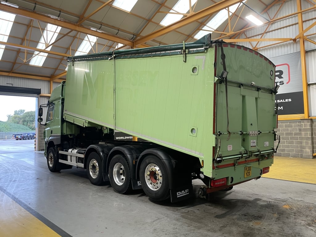 DAF CF480 8X2 TRIDEM ALUMINIUM BULK TIPPER/BLOWER – 2017 – PL66 YZD