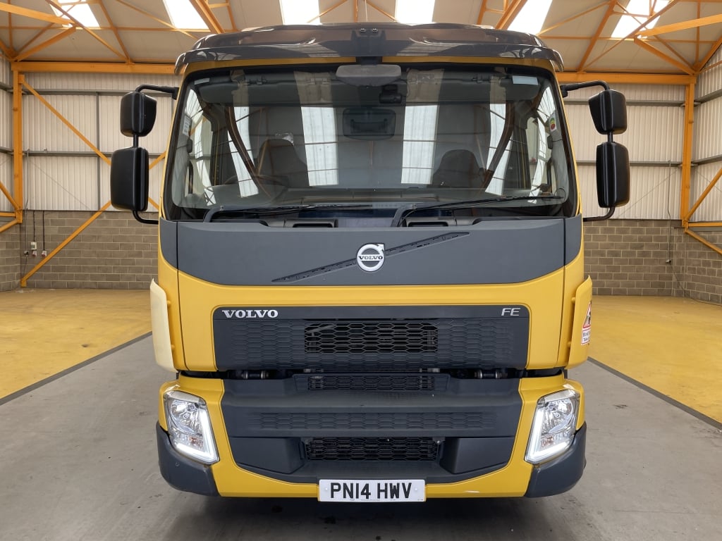 VOLVO FE-250 *EURO 6* 26 TONNE 6X2 CURTAINSIDER – 2014 – PN14 HWV