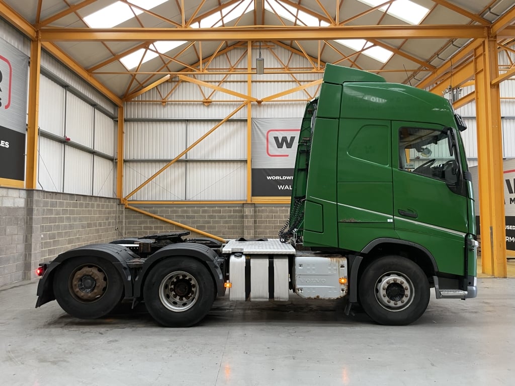 VOLVO FH 500 VERSION 4 GLOBETROTTER *EURO 6* 6X2 TAG AXLE TRACTOR UNIT – 2016 – SY16 LYG