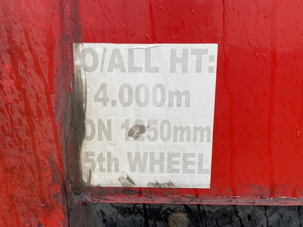 MONTRACON 45FT TANDEM AXLE STEPFRAME BOX TRAILER – 2012 – C339883