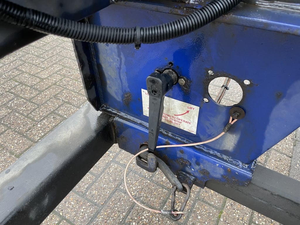 DENNISON LOCK AND GO SLIDING SKELETAL TRAILER – 2013 – C353426
