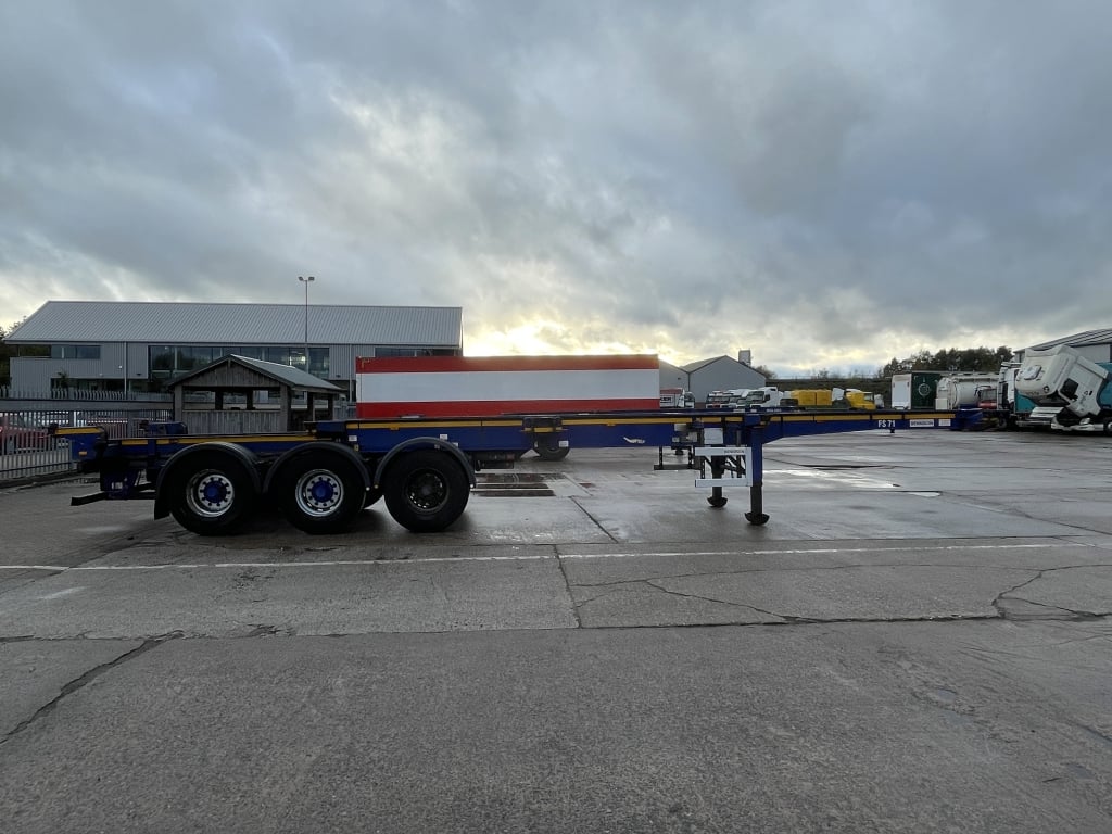 DENNISON LOCK AND GO SLIDING SKELETAL TRAILER – 2013 – C353426