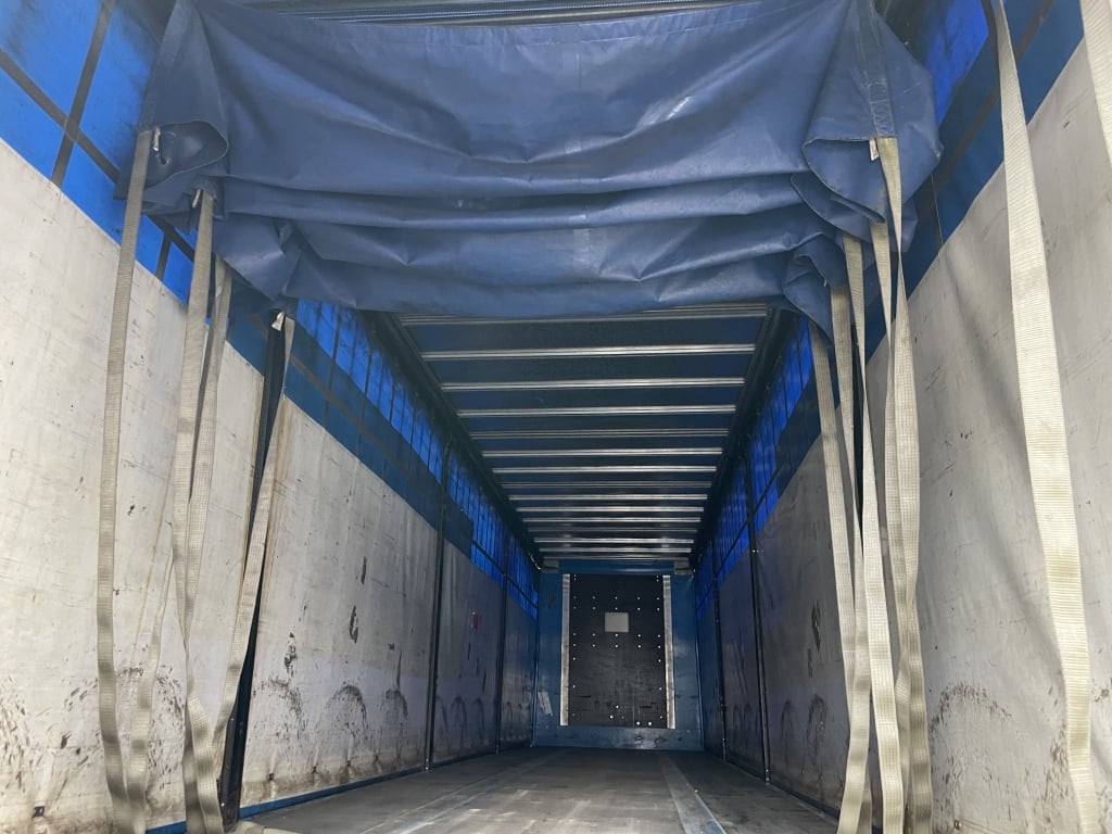 SDC 45FT CURTAINSIDE TRAILER – 2015 – C385276