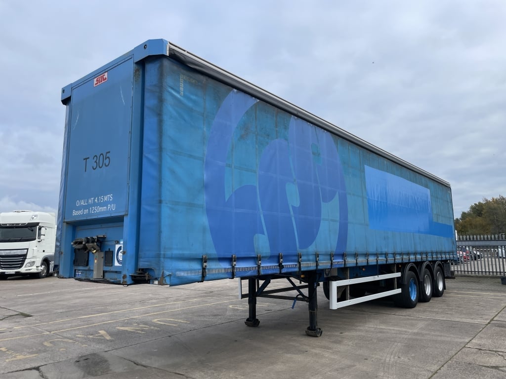 SDC 45FT CURTAINSIDE TRAILER – 2015 – C385276
