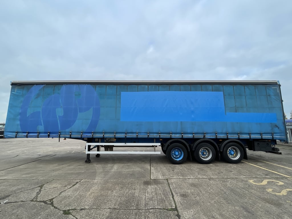 SDC 45FT CURTAINSIDE TRAILER – 2015 – C385276