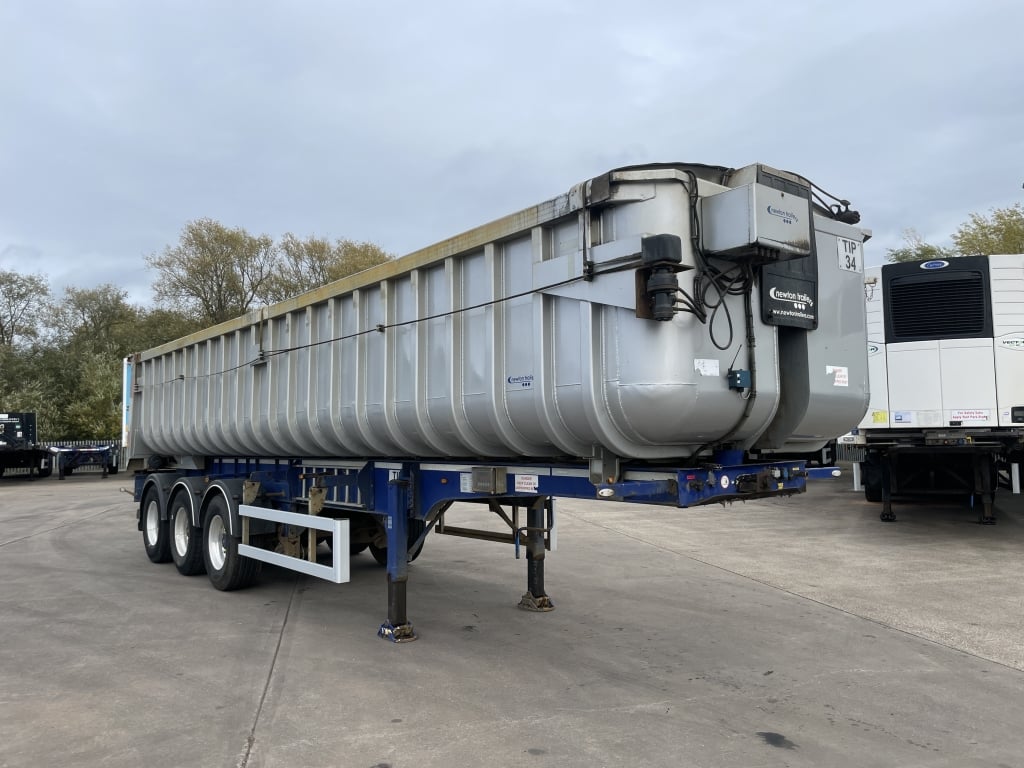 CRANE FRUEHAUF ALUMINIUM AGGREGATE TIPPING TRAILER- 2015 – C396250