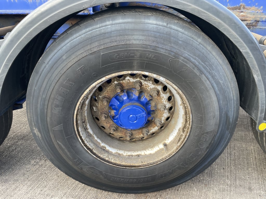 DENNISON LOCK AND GO SLIDING SKELETAL TRAILER – 2015 – C399743