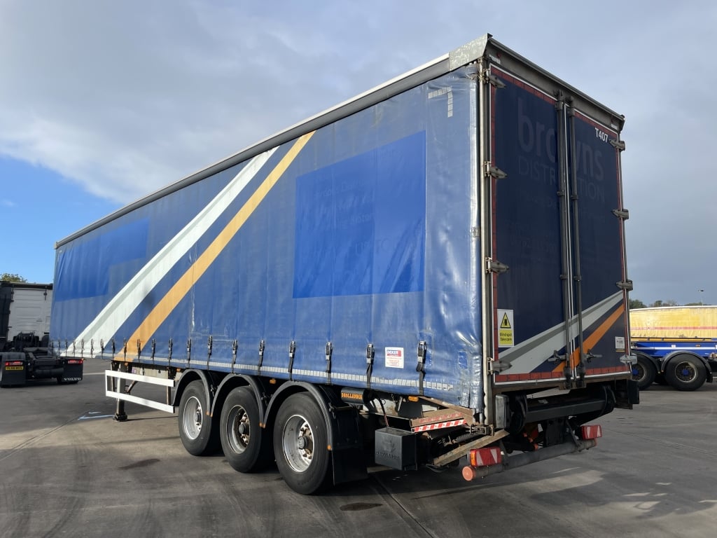 CONCEPT 45FT CURTAINSIDE TRAILER – 2015 – C400731