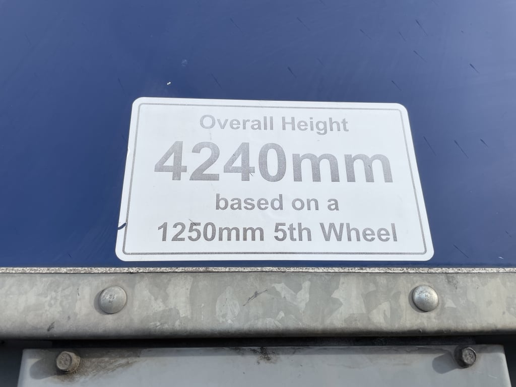 CONCEPT 45FT CURTAINSIDE TRAILER – 2015 – C400731