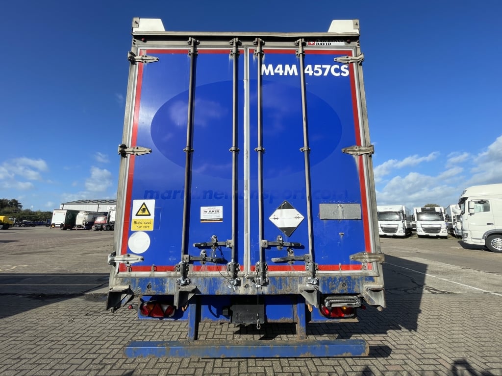 SDC/LAWRENCE DAVID 45FT CURTAINSIDE TRAILER – 2015 – C410730