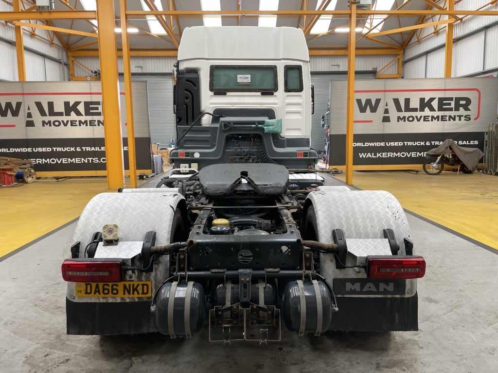 MAN TGS 24.460 *EURO 6* 6X2 PET REGS TRACTOR UNIT – 2017 – DA66 NKD