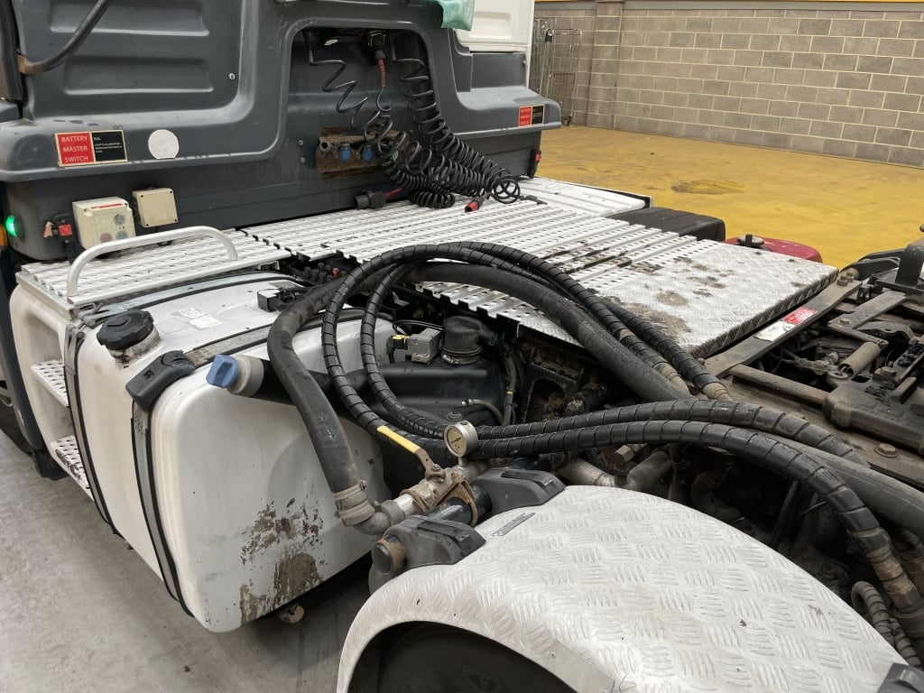 MAN TGS 24.460 *EURO 6* 6X2 PET REGS TRACTOR UNIT – 2017 – DA66 NKD