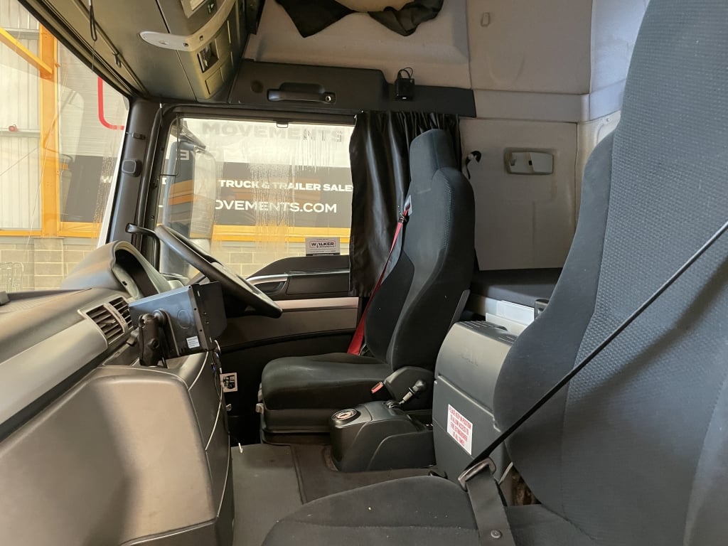 MAN TGS 24.460 *EURO 6* 6X2 PET REGS TRACTOR UNIT – 2017 – DA66 NKG
