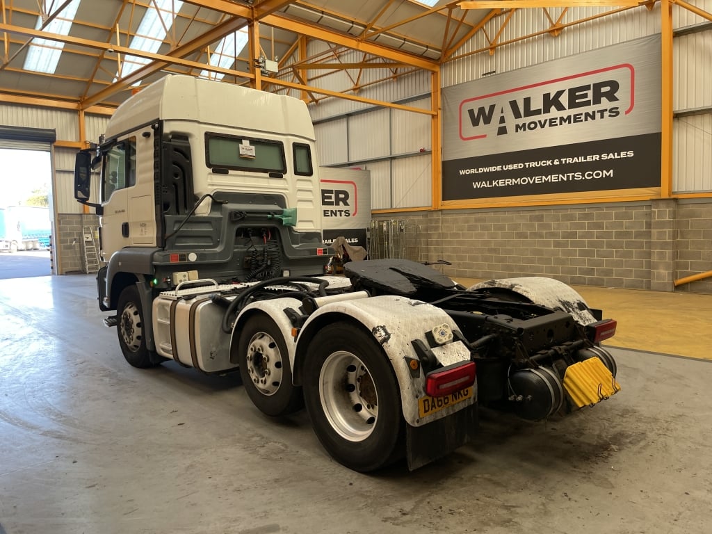 MAN TGS 24.460 *EURO 6* 6X2 PET REGS TRACTOR UNIT – 2017 – DA66 NKG