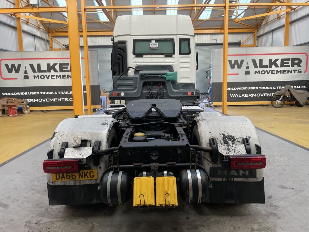 MAN TGS 24.460 *EURO 6* 6X2 PET REGS TRACTOR UNIT – 2017 – DA66 NKG
