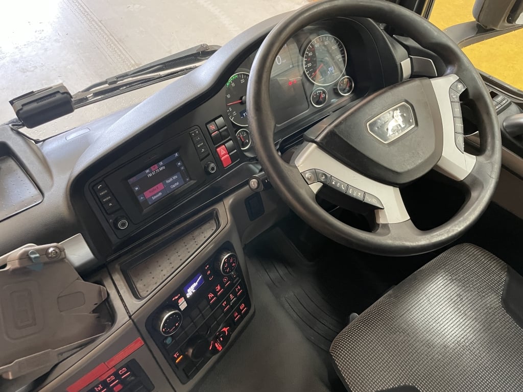MAN TGS 24.420 *EURO 6* 6X2 PET REGS TRACTOR UNIT – 2018 – DE18 XWN