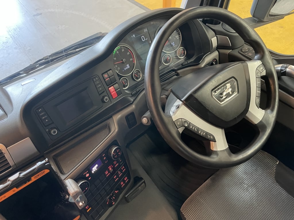 MAN TGS 24.420 *EURO 6* 6X2 PET REGS TRACTOR UNIT – 2018 – DE18 XWS