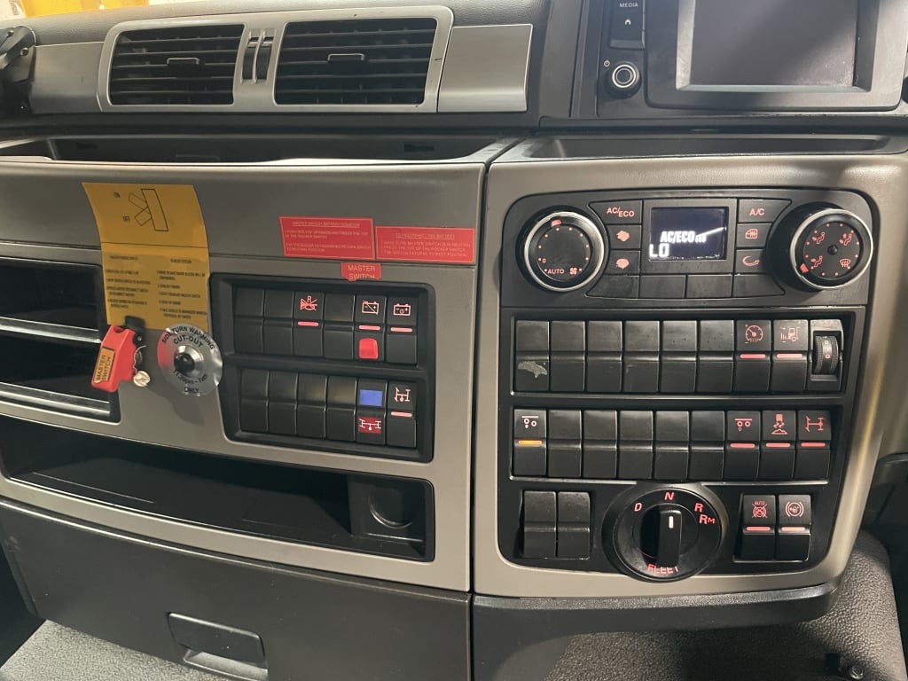 MAN TGS 24.430 *EURO 6* 6X2 PET REGS TRACTOR UNIT – 2020 – DE20 ONH