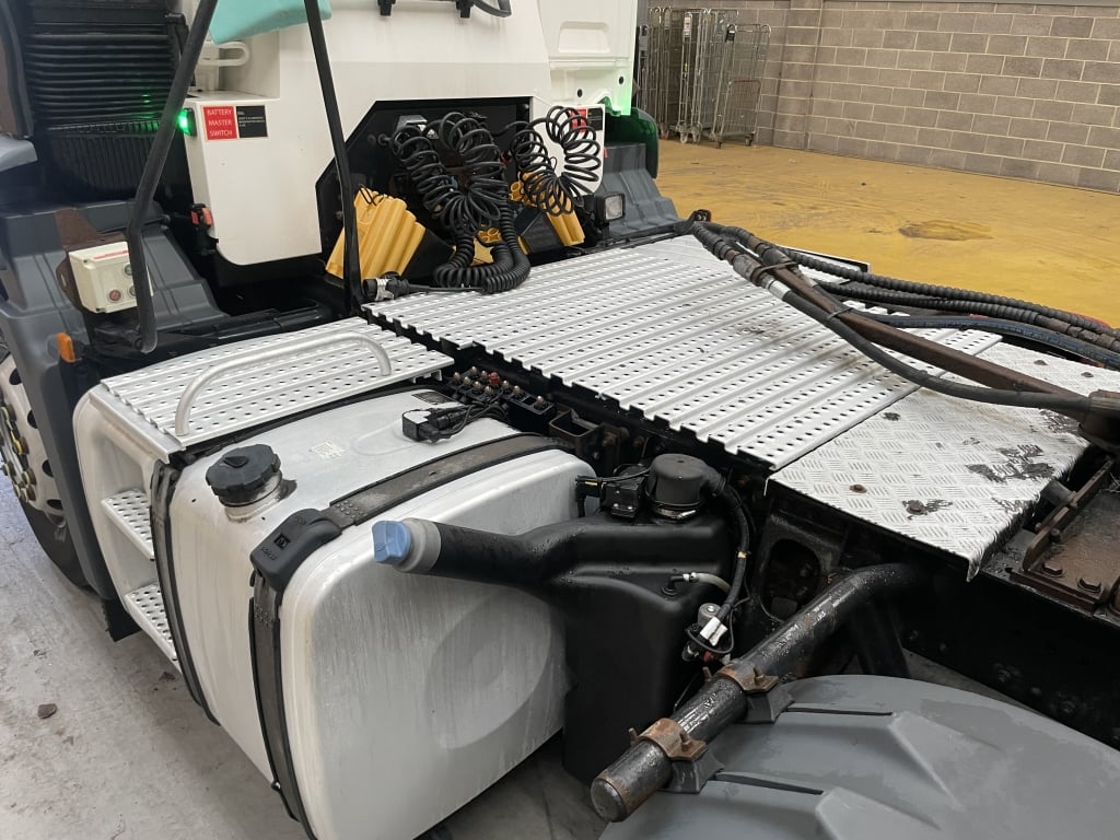 MAN TGS 24.420 *EURO 6* 6X2 PET REGS TRACTOR UNIT – 2018 – DE68 BWG