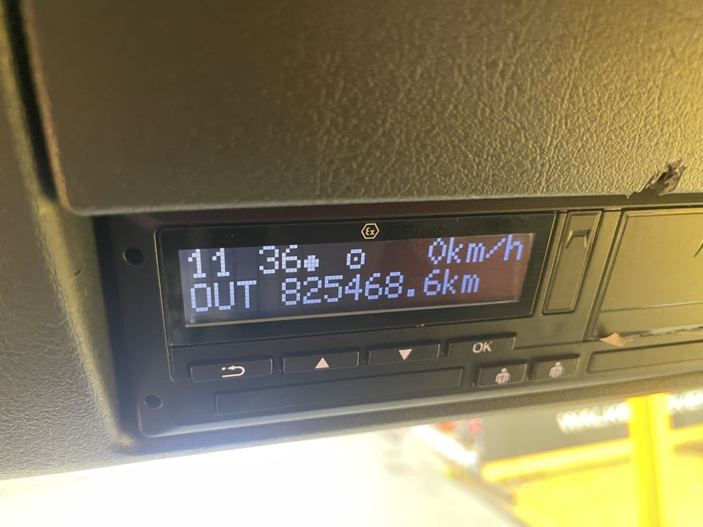 MAN TGS 24.420 *EURO 6* 6X2 PET REGS TRACTOR UNIT – 2018 – DE68 BWH