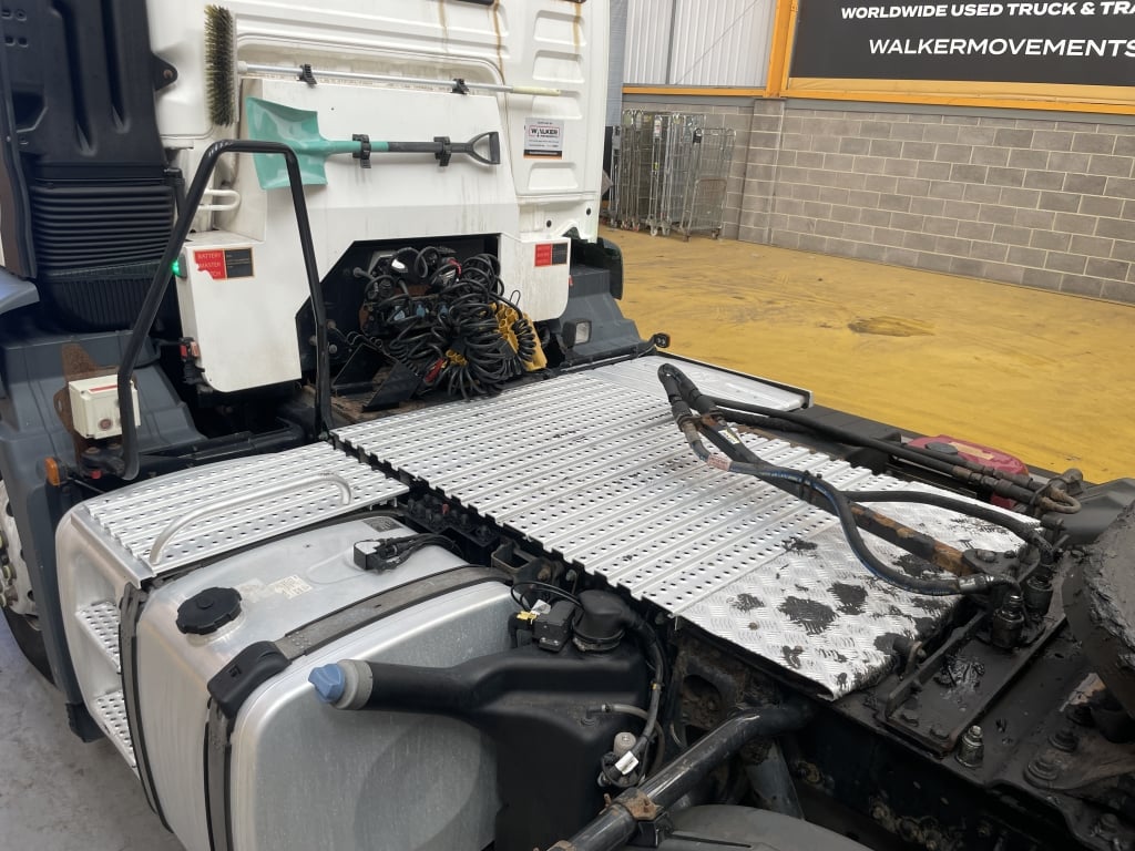 MAN TGS 24.420 *EURO 6* 6X2 PET REGS TRACTOR UNIT – 2018 – DE68 BWH