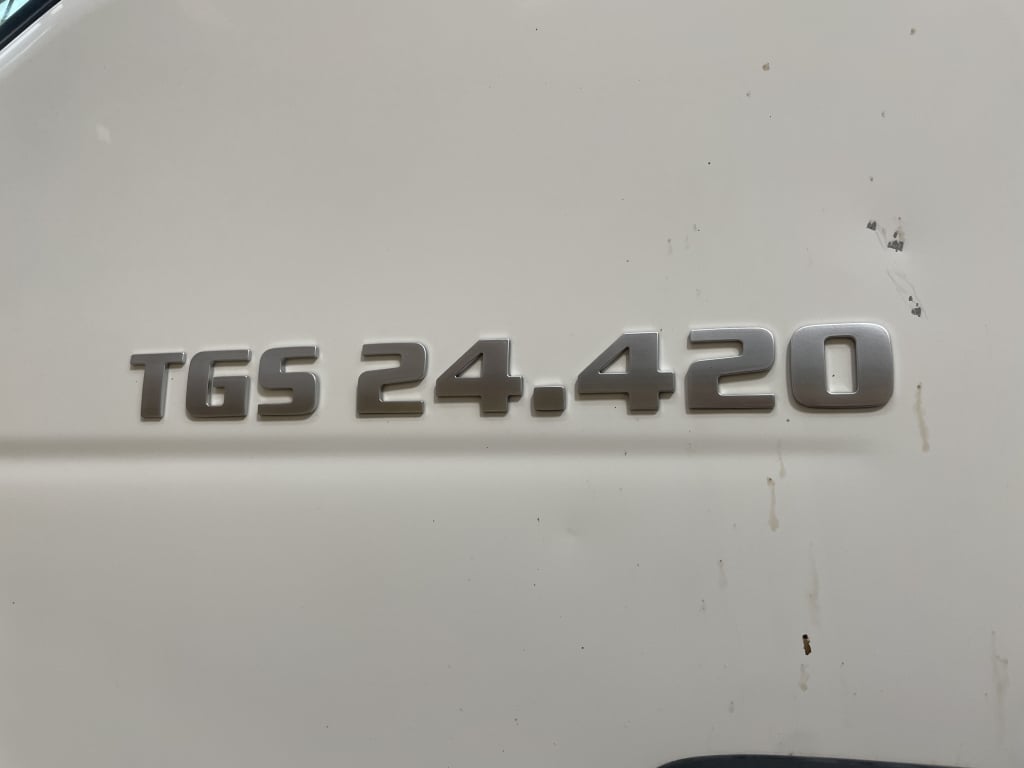 MAN TGS 24.420 *EURO 6* 6X2 PET REGS TRACTOR UNIT – 2018 – DE68 BWY