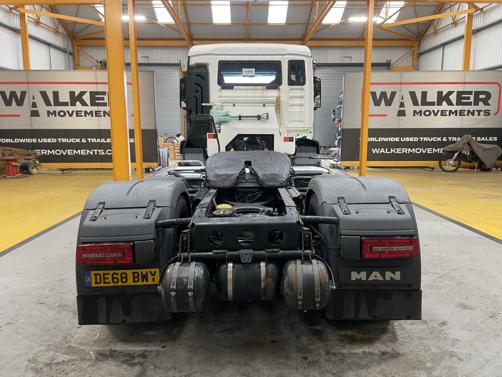 MAN TGS 24.420 *EURO 6* 6X2 PET REGS TRACTOR UNIT – 2018 – DE68 BWY