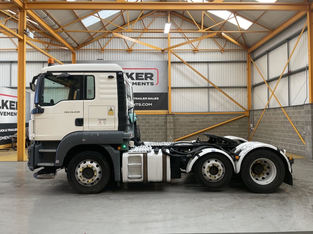 MAN TGS 24.440 *EURO 6* 6X2 TRACTEUR ROUTIER CONFORME À LA RÉGLEMENTATION PET – 2016 – DF65 UMS