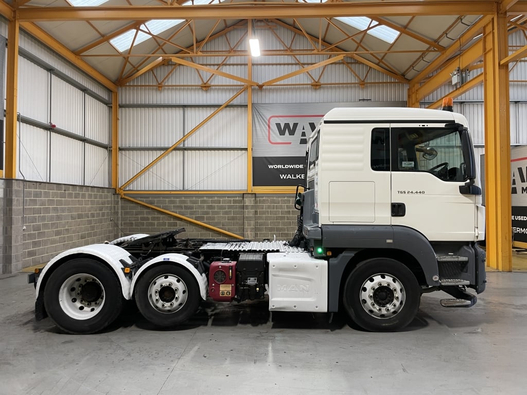 MAN TGS 24.440 *EURO 6* 6X2 PET REGS TRACTOR UNIT – 2016 – DF65 UMT
