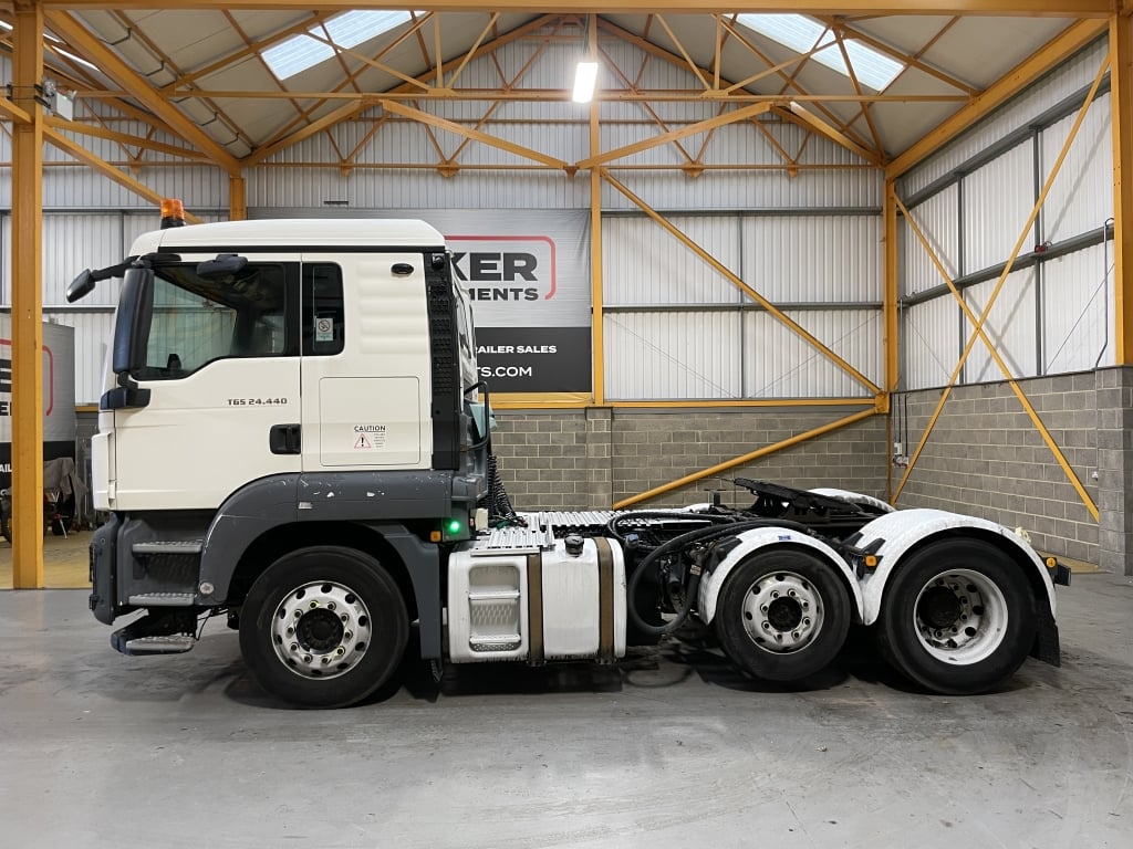 MAN TGS 24.440 *EURO 6* 6X2 PET REGS TRACTOR UNIT – 2016 – DF65 UMT