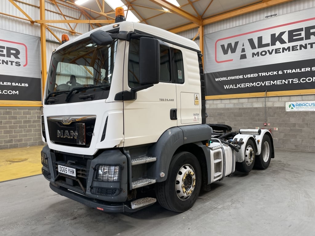 MAN TGS 24.440 *EURO 6* 6X2 PET REGS TRACTOR UNIT – 2015 – DG65 YHM