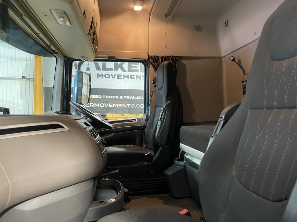 DAF XF 450 FTP SPACE CAB *EURO 6* 6X2 TRACTOR UNIT – 2018 – DH18 HCU