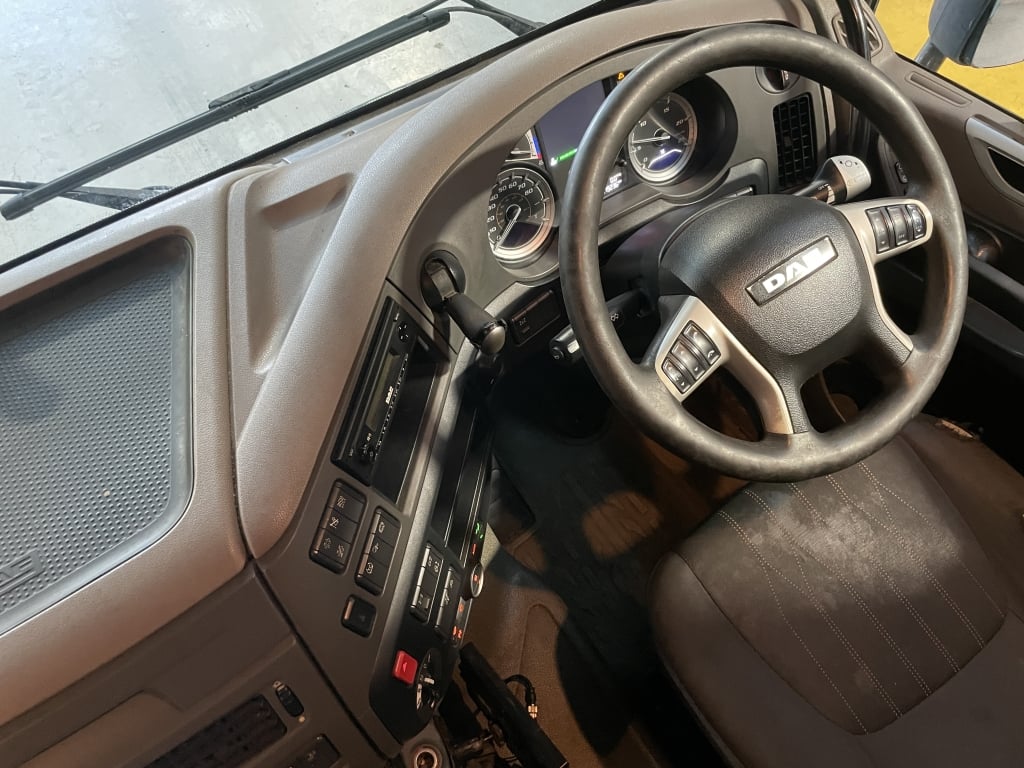 DAF XF 450 FTP SPACE CAB *EURO 6* 6X2 TRACTOR UNIT – 2018 – DH18 HCU