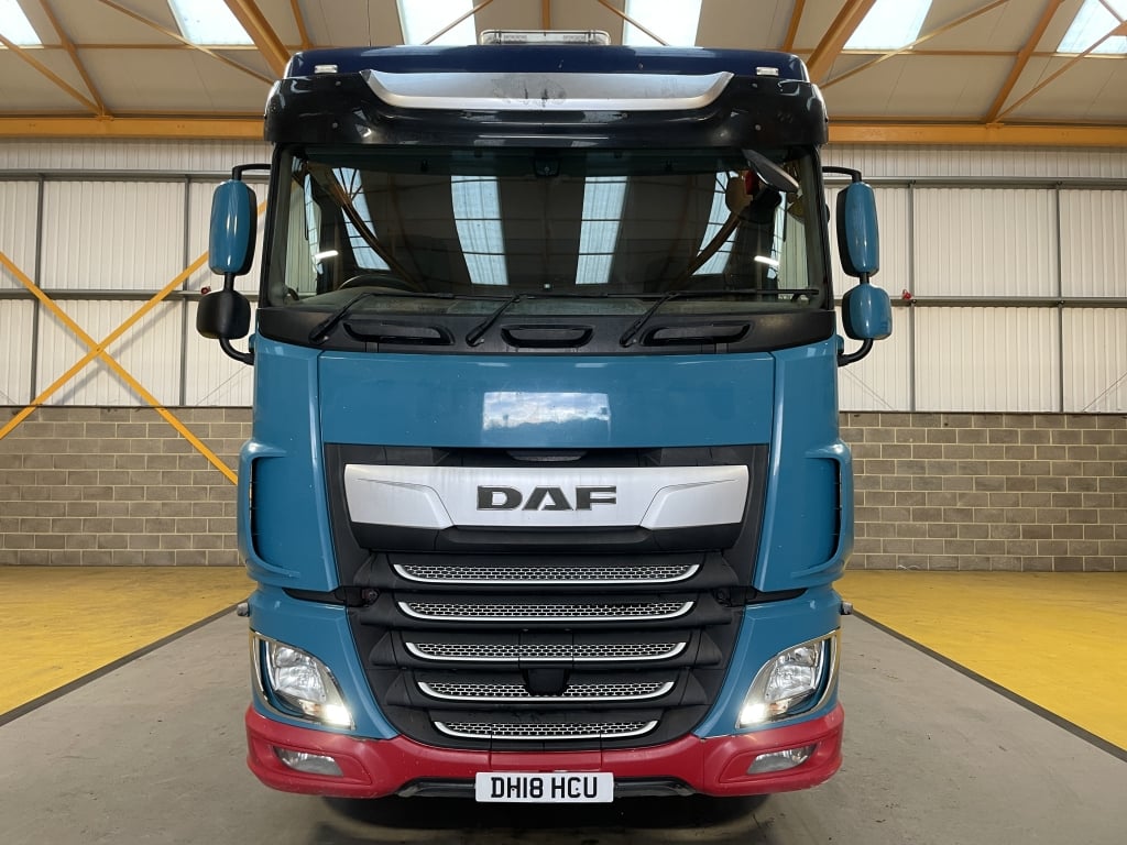 DAF XF 450 FTP SPACE CAB *EURO 6* 6X2 TRACTOR UNIT – 2018 – DH18 HCU