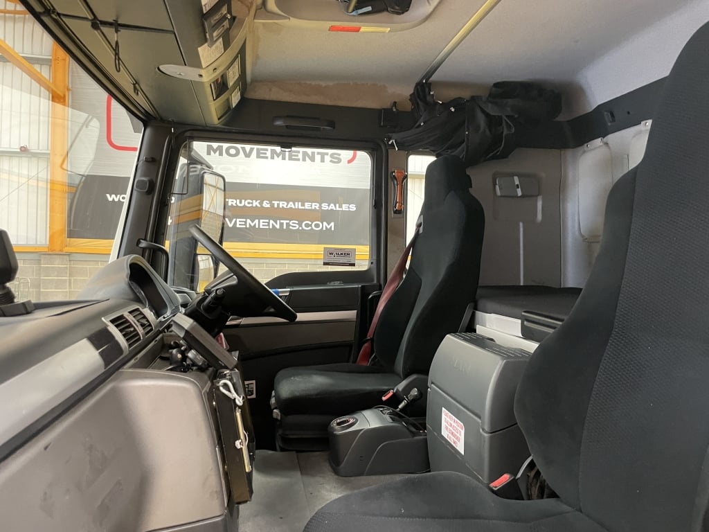 MAN TGS 24.440 *EURO 6* 6X2 PET REGS TRACTOR UNIT – 2016 – DK16 MYD