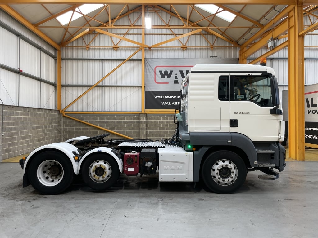 MAN TGS 24.440 *EURO 6* 6X2 PET REGS TRACTOR UNIT – 2016 – DK16 MYD