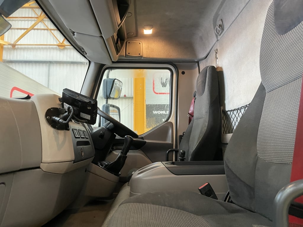 DAF LF 220 *EURO 6* 18 TONNE 4X2 DROPSIDE FLATBED – 2015 – DX15 MKV