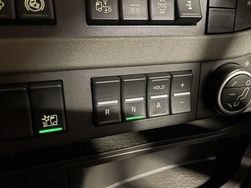 VOLVO FH 460 VERSION 4 GLOBETROTTER *EURO 6* 6X2 TRACTOR UNIT – 2019 – DX68 VOD