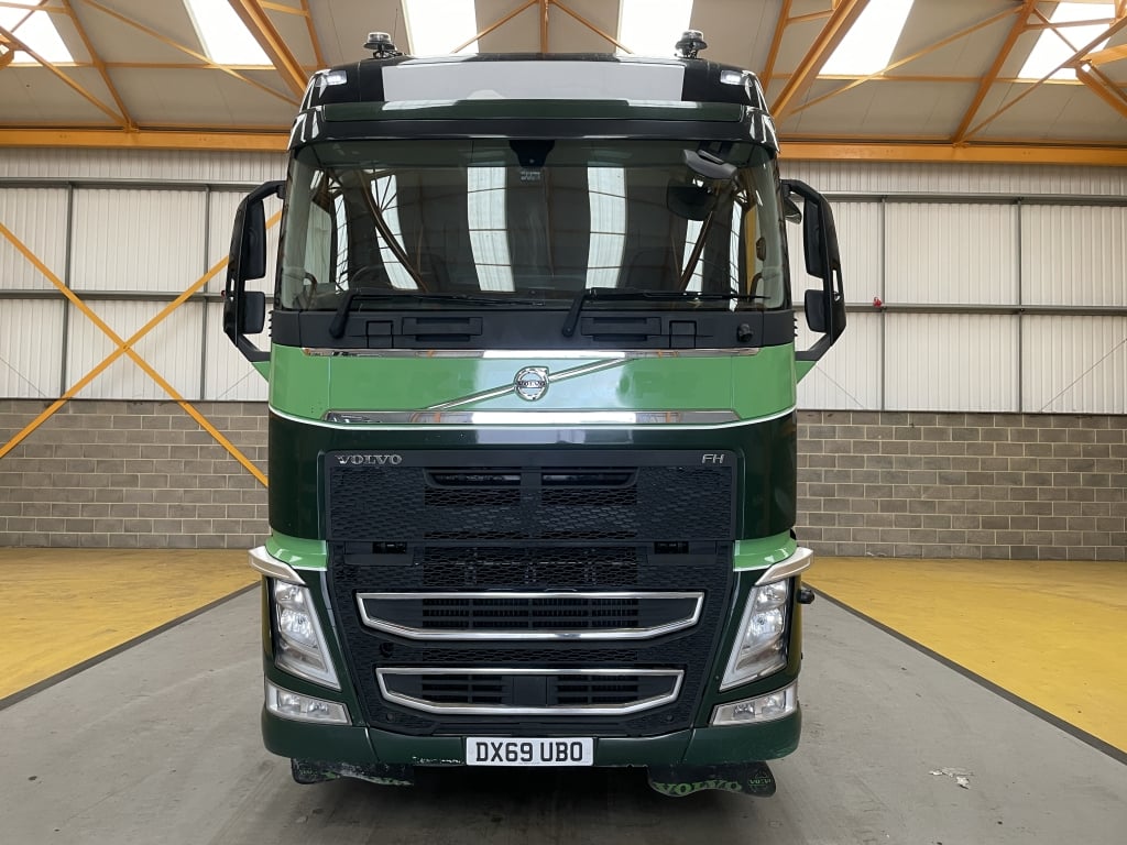 VOLVO FH 500 VERSION 4 GLOBETROTTER *EURO 6* 6X2 TRACTOR UNIT – 2019 – DX69 UBO