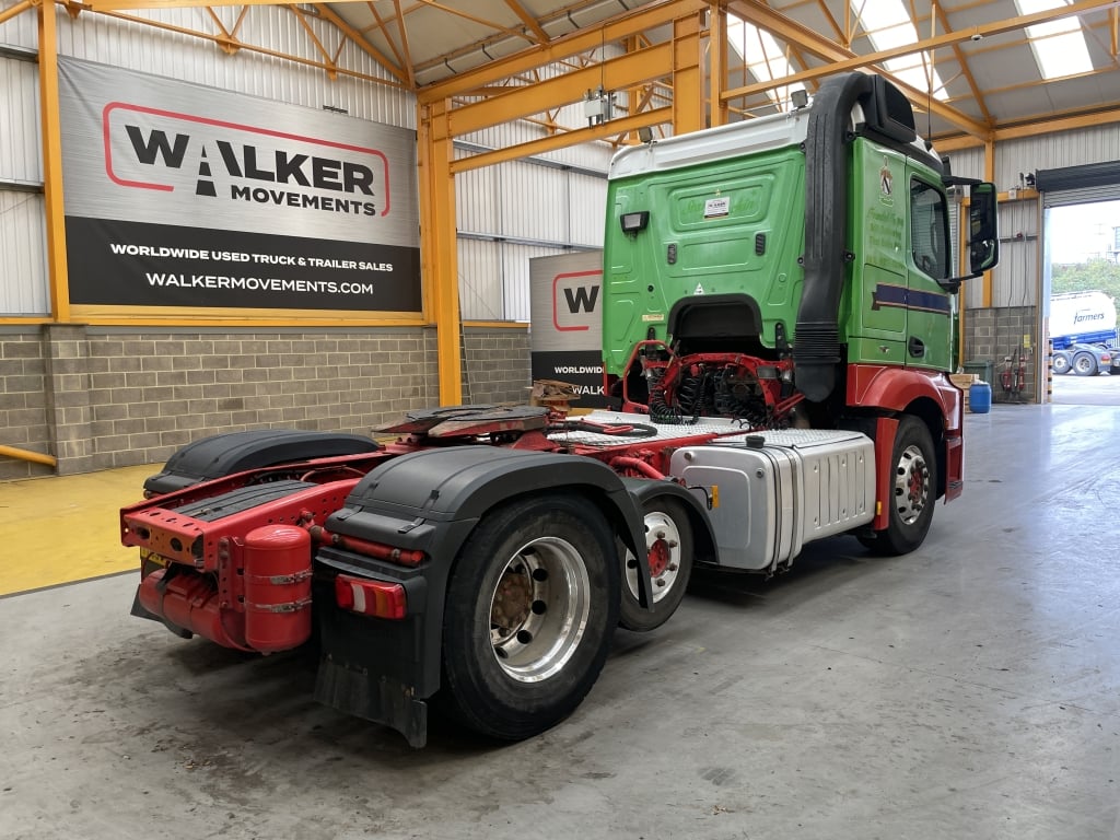 MERCEDES ACTROS 2443 *EURO 6* 6X2 TRACTOR UNIT – 2015 – FH65 FCC