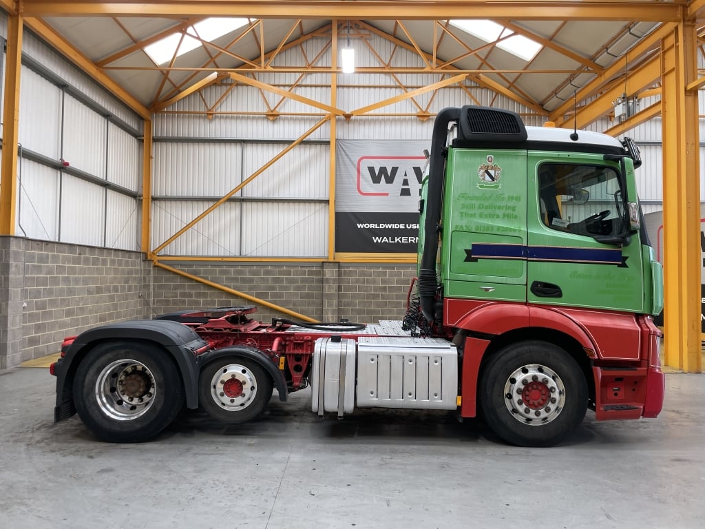 MERCEDES ACTROS 2443 *EURO 6* 6X2 TRACTOR UNIT – 2015 – FH65 FCC