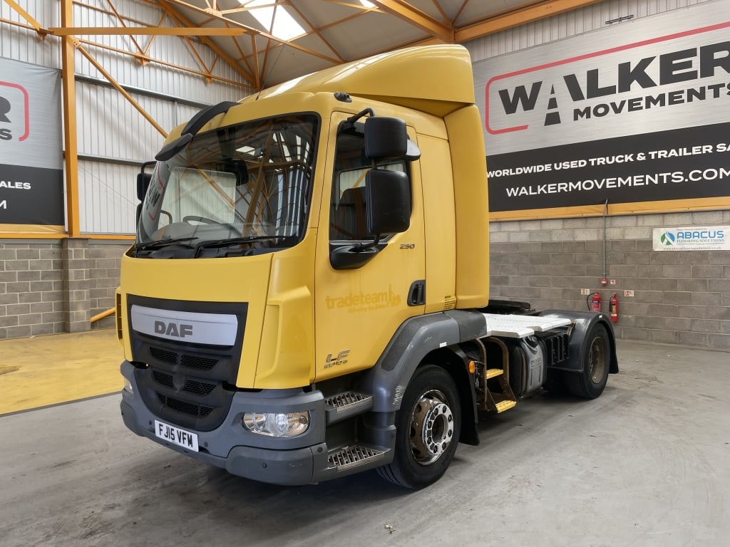 DAF LF 250 *EURO 6* 4X2 URBAN TRACTOR UNIT – 2015 – FJ15 VFM