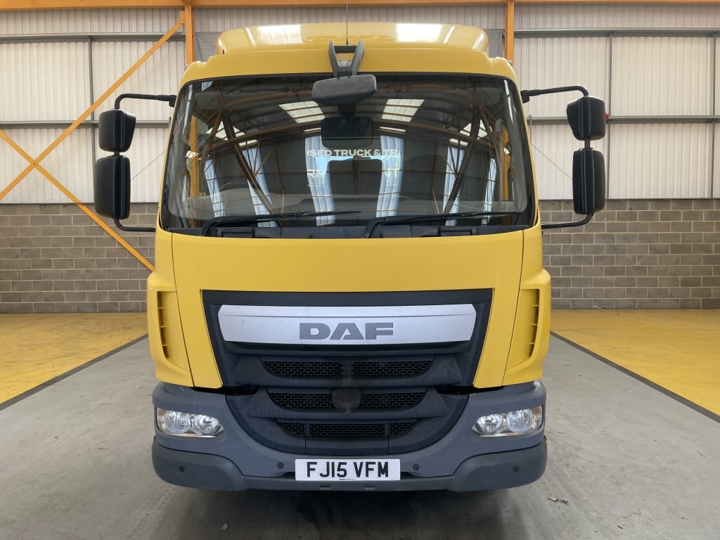 DAF LF 250 *EURO 6* 4X2 URBAN TRACTOR UNIT – 2015 – FJ15 VFM