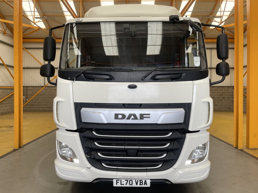 DAF CF 260 *EURO 6* 4X2 18 TONNE BOX – 2020 – FL70 VBA