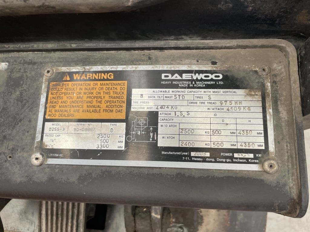 DOOSAN 2.5 TONNE DIESEL FORKLIFT – 2003 – FLT 13