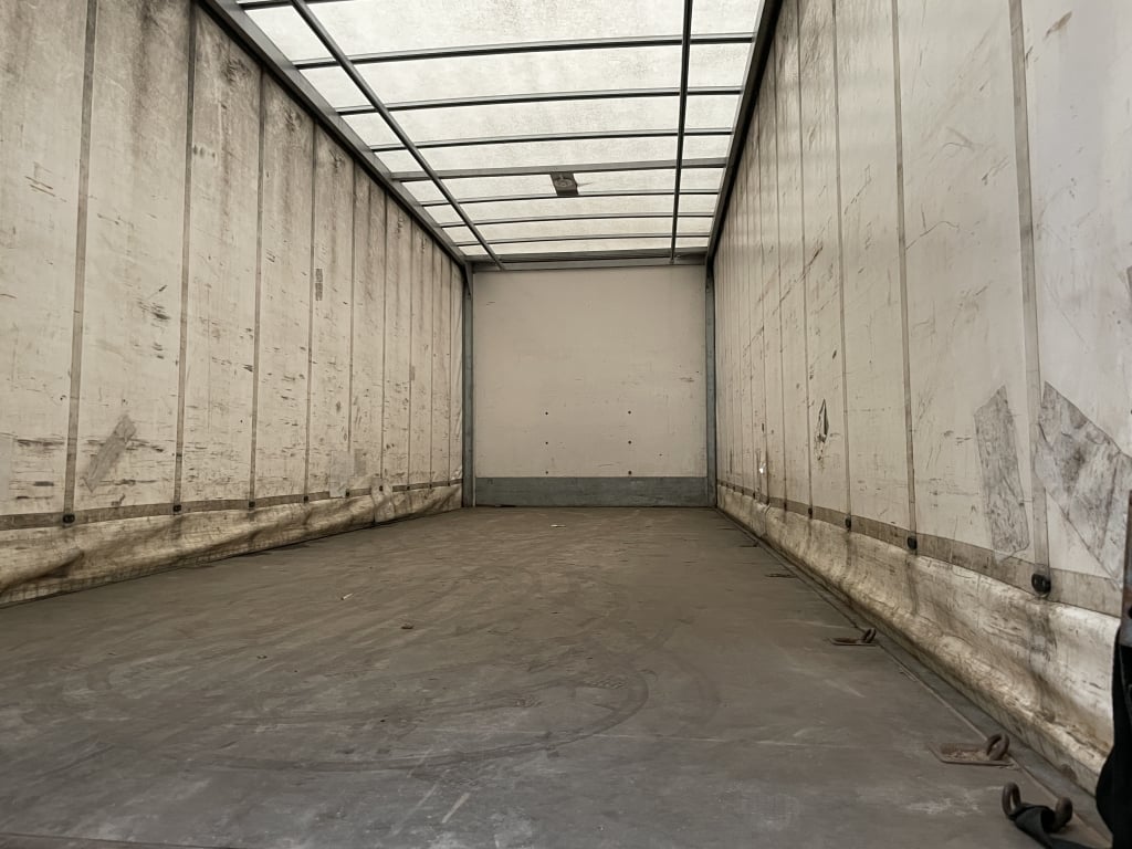 DAF CF 230 *EURO 6* 4X2, 18 TONNE CURTAINSIDER – 2017 – FN17 CMY