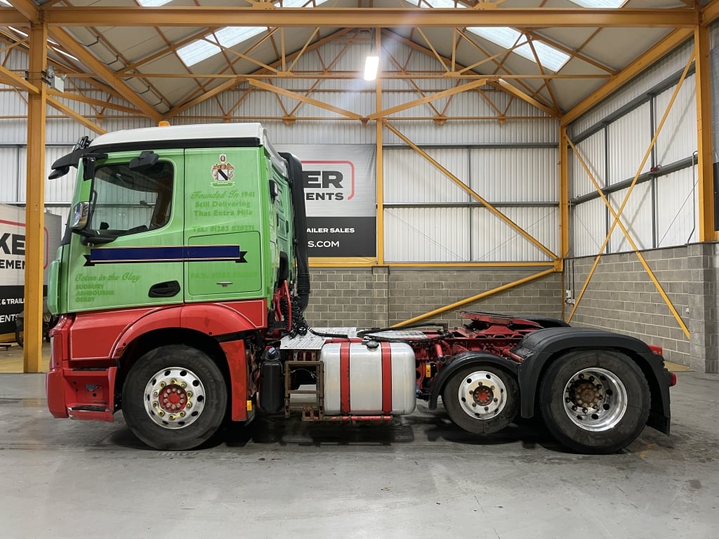 MERCEDES ACTROS 2443 *EURO 6* 6X2 TRACTOR UNIT – 2017 – FN67 LRV