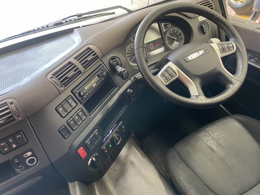 DAF CF 260 *EURO 6* 4X2 18 TONNE BOX – 2020 – FN70 BBJ