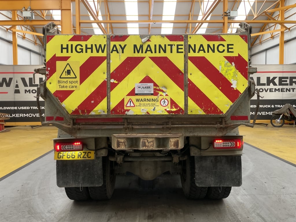 VOLVO FMX *EURO 6*, 8X4 STEEL TIPPER – 2016 – GF66 RZC