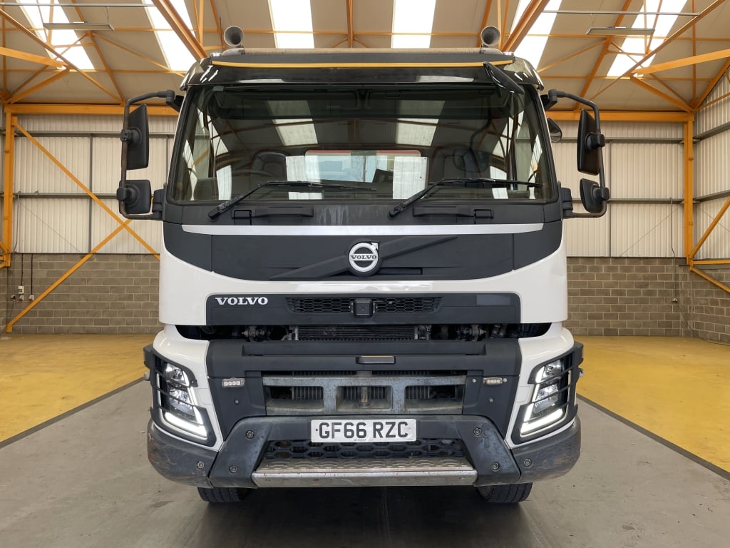 VOLVO FMX *EURO 6*, 8X4 STEEL TIPPER – 2016 – GF66 RZC